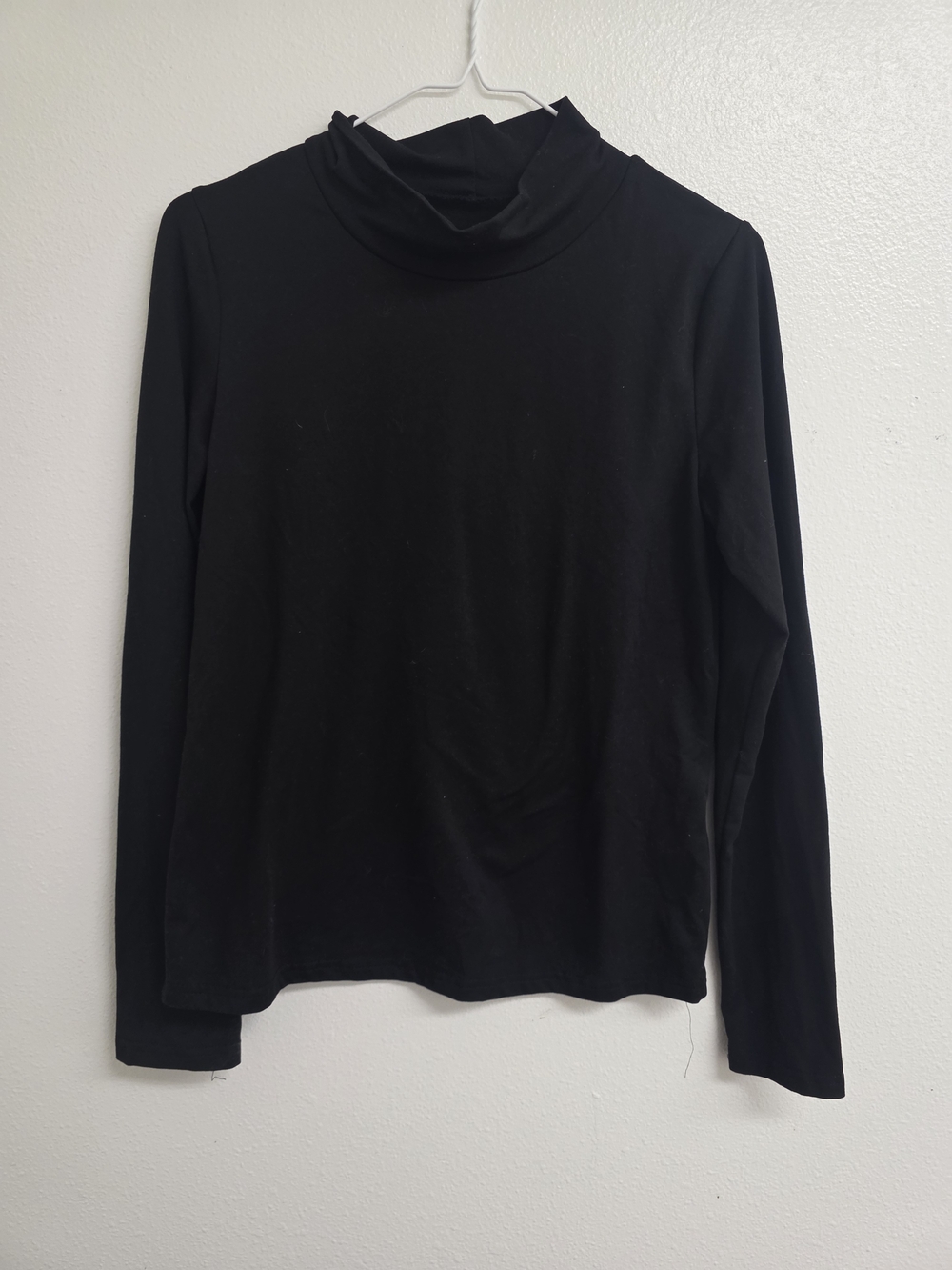 Source Unknown Black Long-Sleeve Turtleneck Tee (0722)